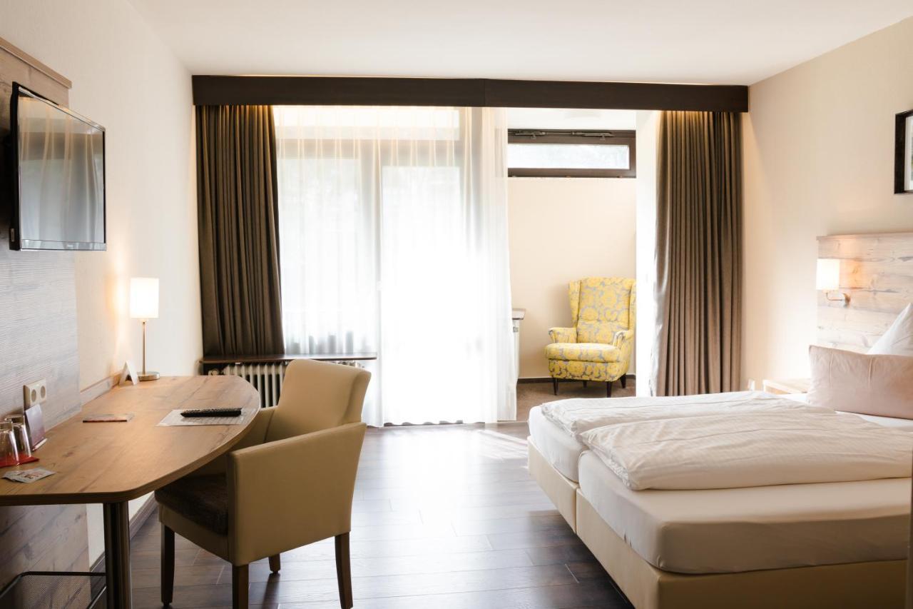 Hotel Luisenpark バート・ベルクツァーバーン エクステリア 写真