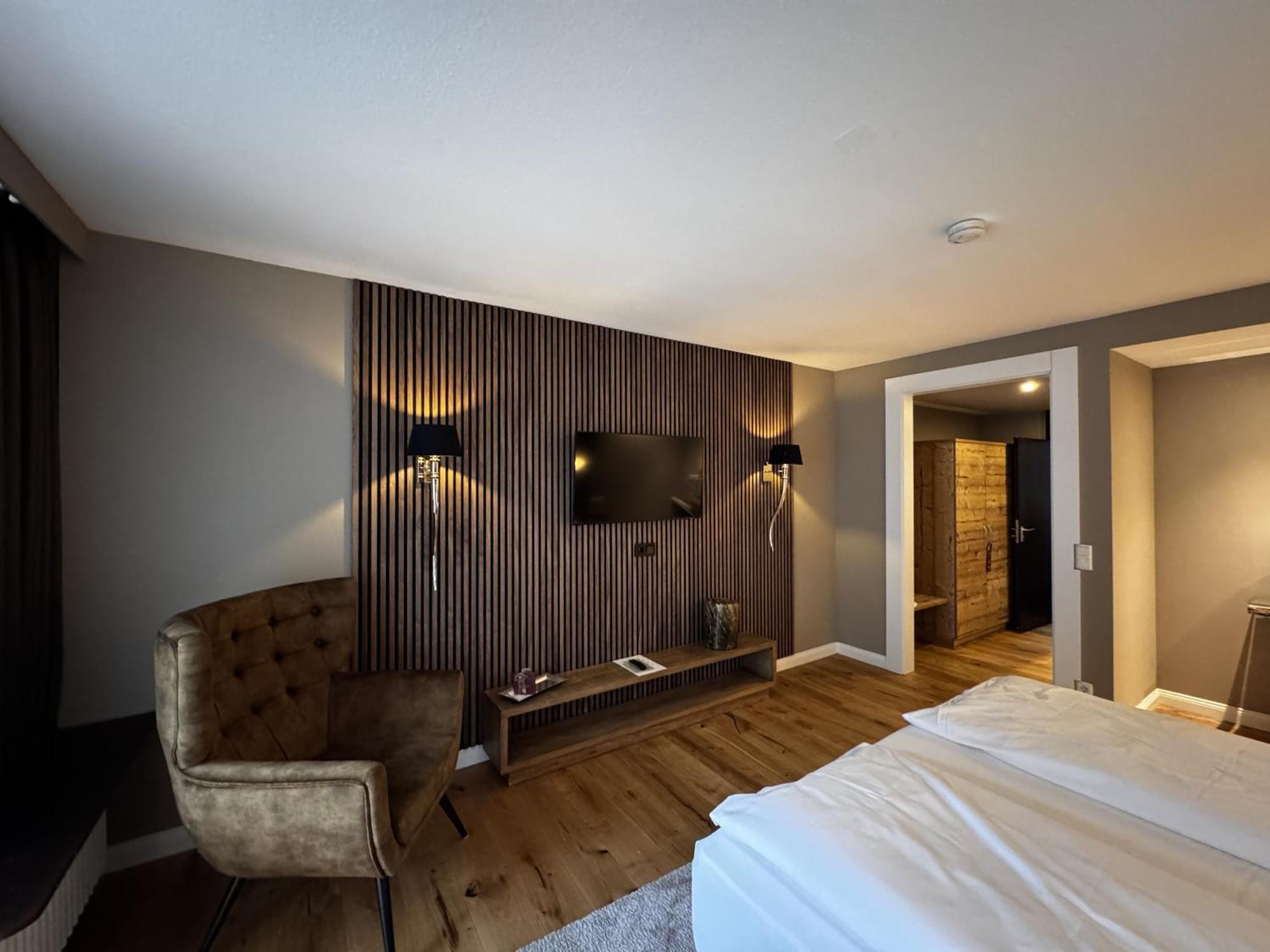 Hotel Luisenpark バート・ベルクツァーバーン エクステリア 写真