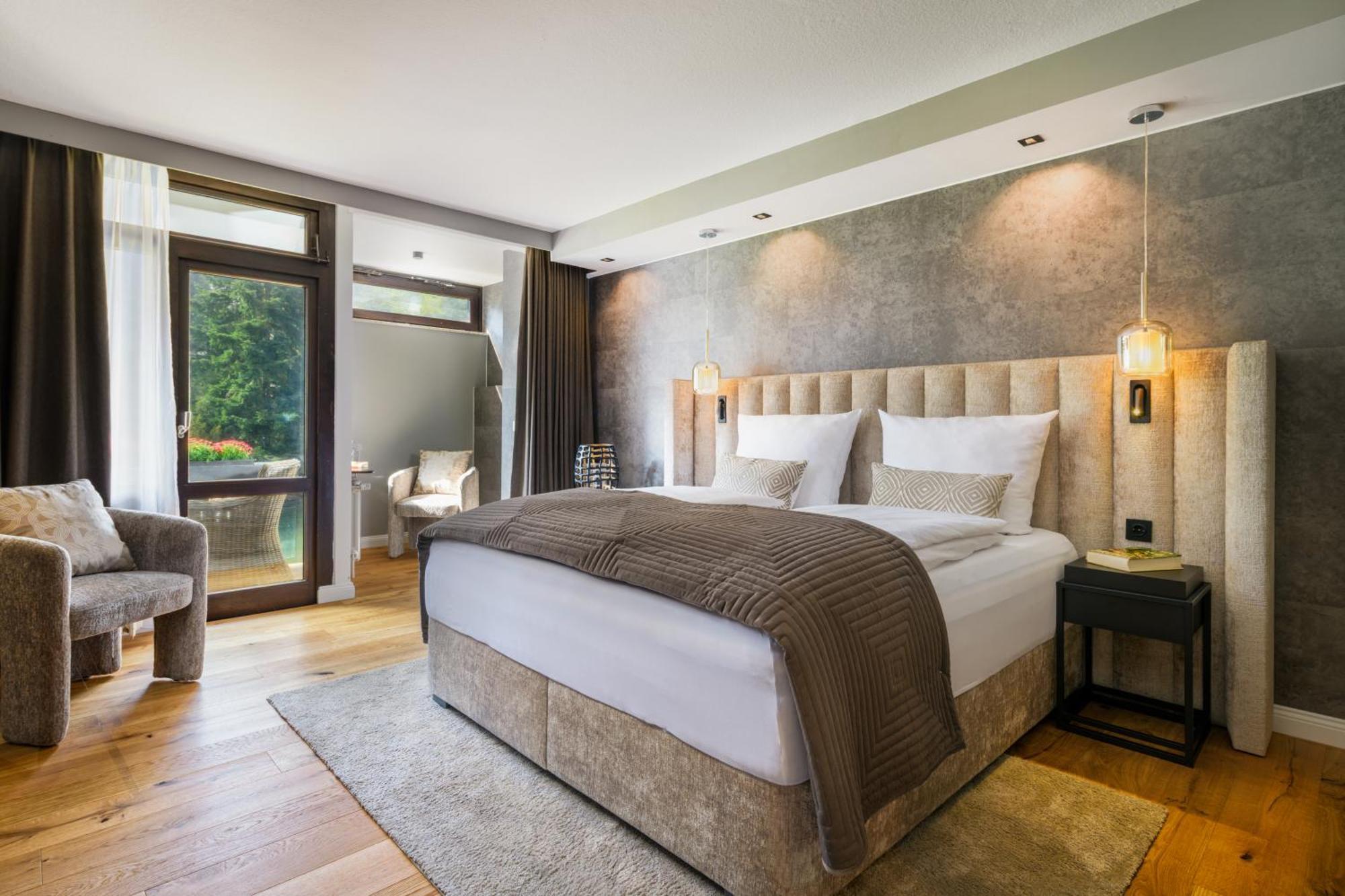 Hotel Luisenpark バート・ベルクツァーバーン エクステリア 写真