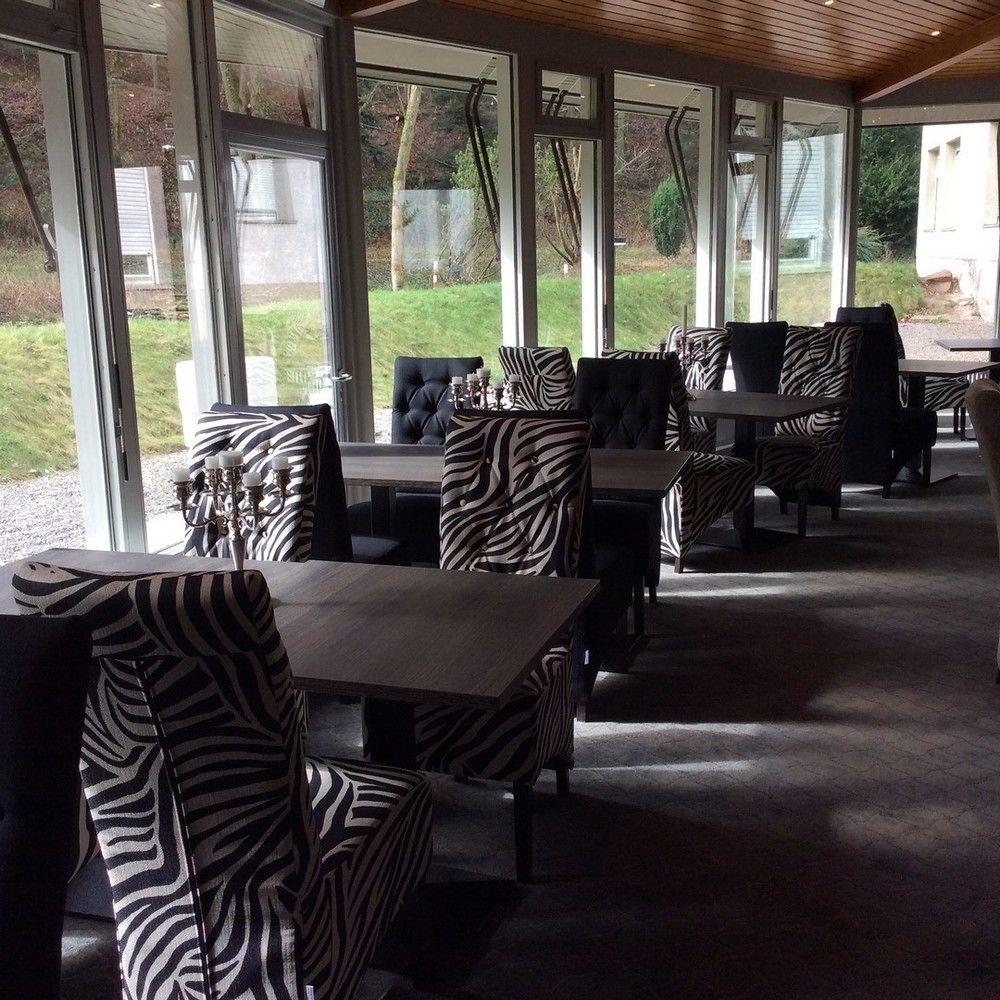 Hotel Luisenpark バート・ベルクツァーバーン エクステリア 写真